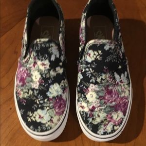 Vans floral slip on sneaker
